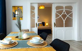 soulscape Apartments Zwickau EDLER sanierter Altbau-Wohnraum zentrumsnah gratis WIFI